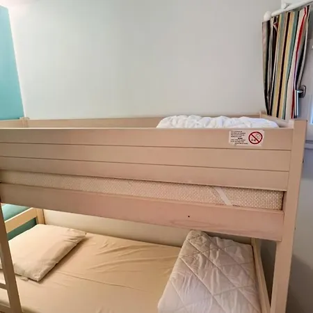 6 Personnes Avec Piscine Tennis Et Parking Gratuit 25 Daire